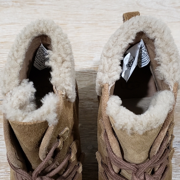 NWOB! UGG "ANALISE" Women's Suede Sheepskin High Heel Ankle Boots (8) Chestnut - Picture 6 of 10